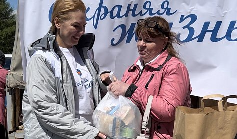 Гуманитарные грузы идут в Орск
